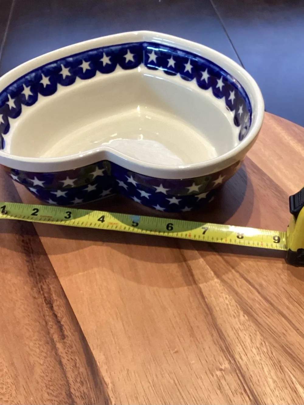 Boleslawiec Polish pottery heart shaped bowl w stars Hand Made Like New